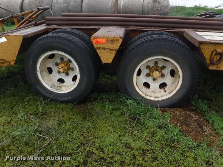 image for item DB3953 1968 John equipment trailer