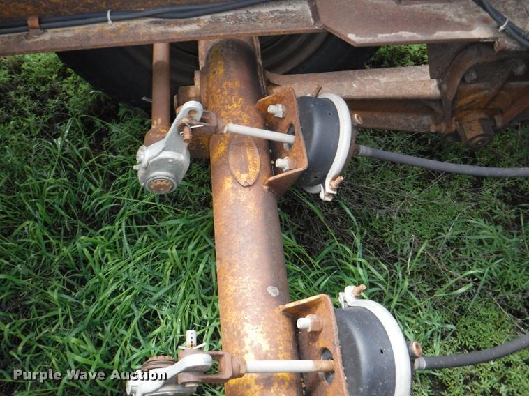 image for item DB3953 1968 John equipment trailer