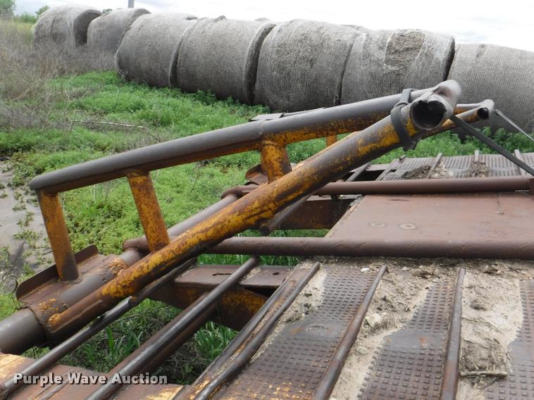 image for item DB3953 1968 John equipment trailer