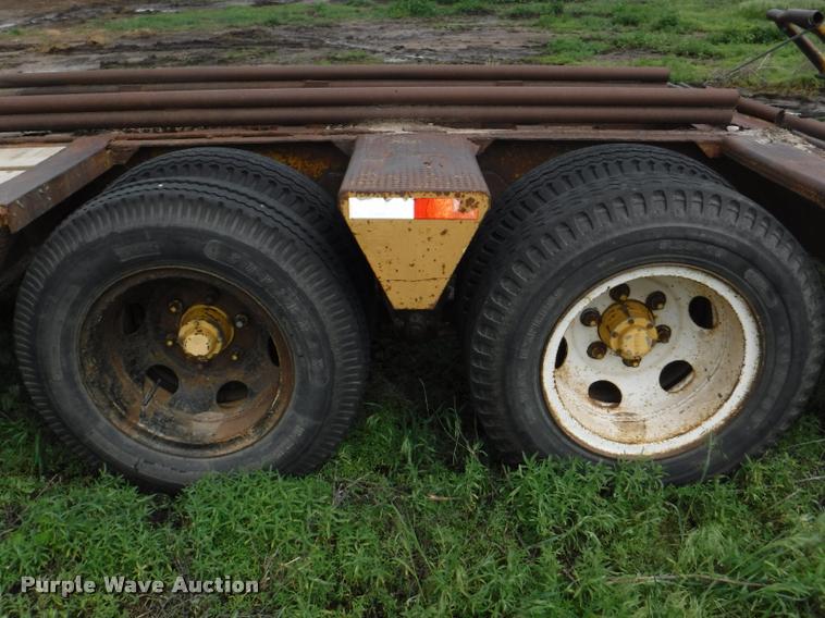 image for item DB3953 1968 John equipment trailer