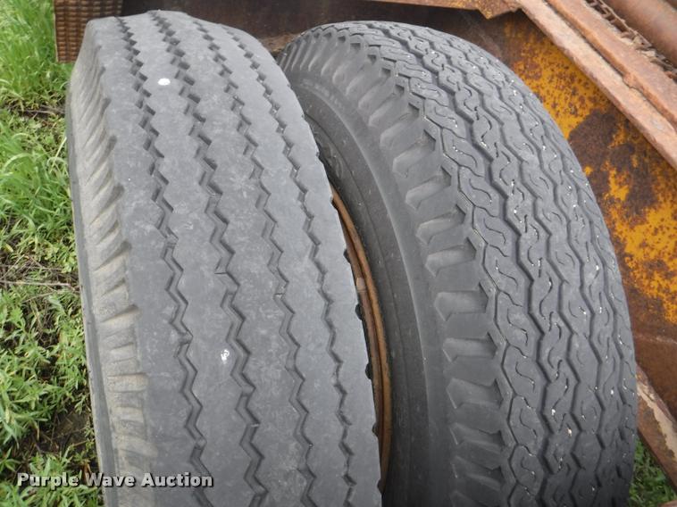 image for item DB3953 1968 John equipment trailer