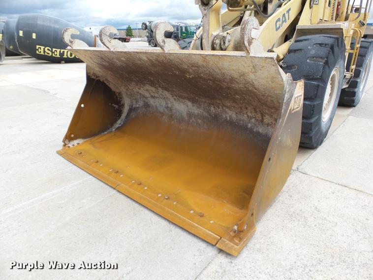 image for item DB4726 1988 Caterpillar 950E wheel loader