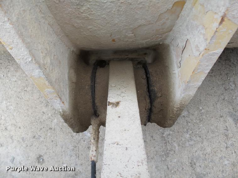 image for item DB4726 1988 Caterpillar 950E wheel loader