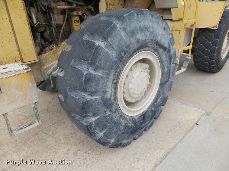 image for item DB4726 1988 Caterpillar 950E wheel loader