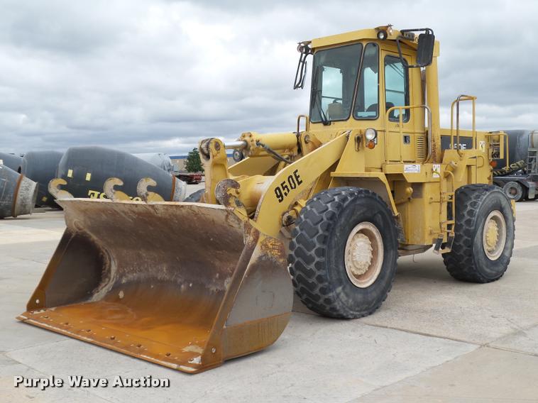 image for item DB4727 1989 Caterpillar 950E wheel loader