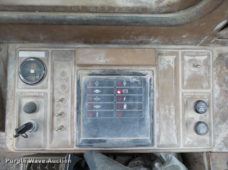 image for item DB4727 1989 Caterpillar 950E wheel loader