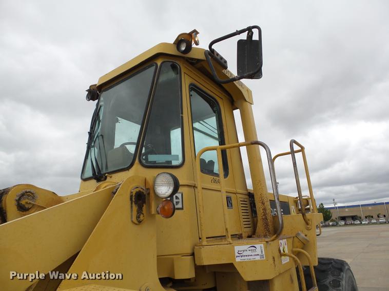 image for item DB4727 1989 Caterpillar 950E wheel loader