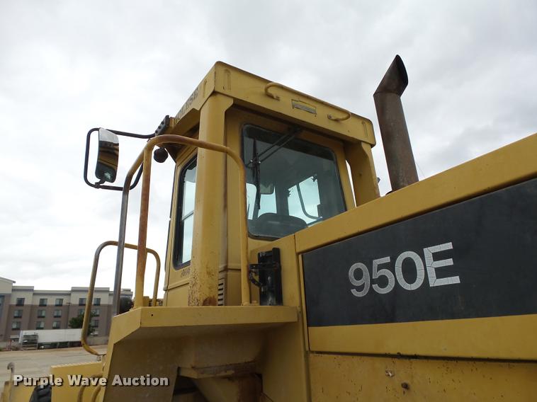 image for item DB4727 1989 Caterpillar 950E wheel loader