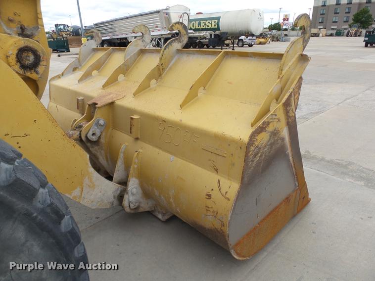 image for item DB4727 1989 Caterpillar 950E wheel loader