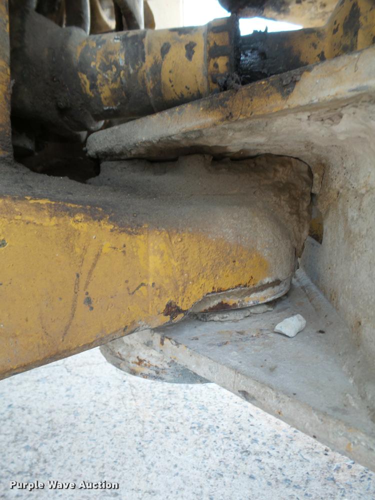 image for item DB4727 1989 Caterpillar 950E wheel loader