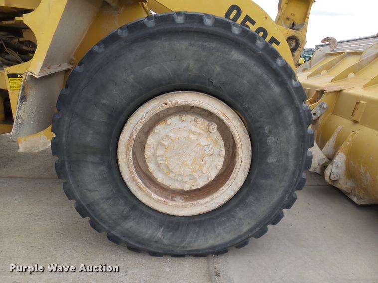 image for item DB4727 1989 Caterpillar 950E wheel loader