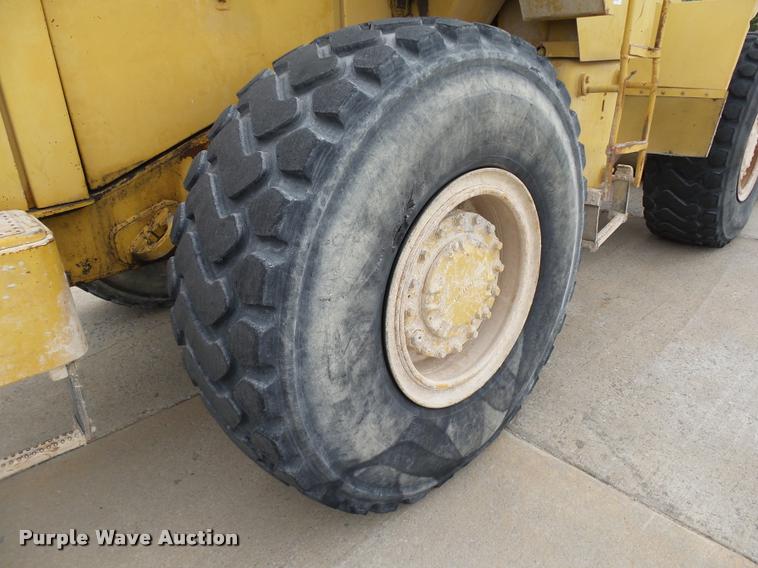 image for item DB4727 1989 Caterpillar 950E wheel loader