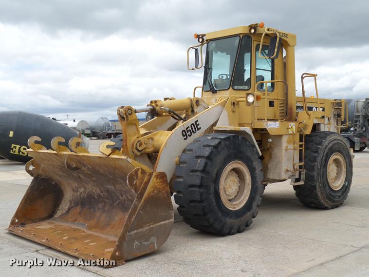 image for item DB4729 1989 Caterpillar 950E wheel loader