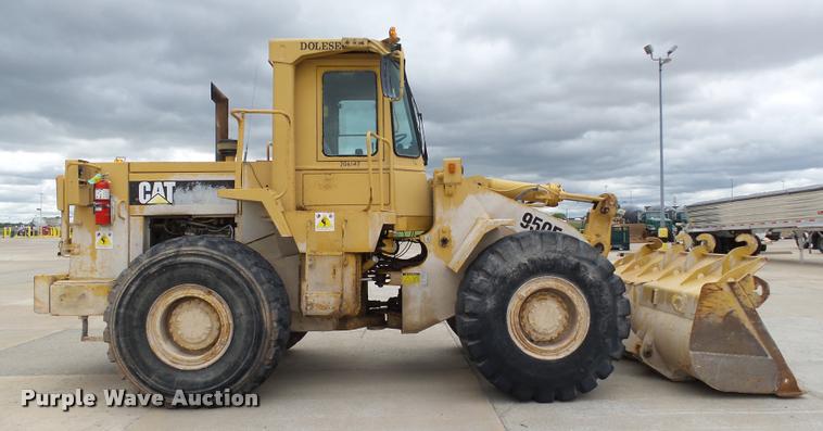 image for item DB4729 1989 Caterpillar 950E wheel loader