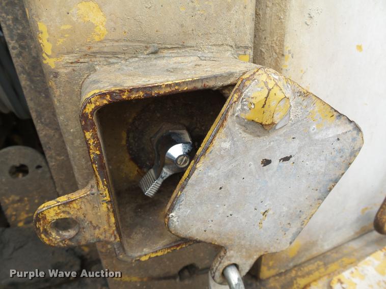 image for item DB4729 1989 Caterpillar 950E wheel loader