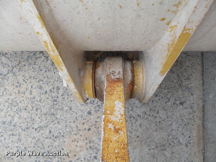 image for item DB4729 1989 Caterpillar 950E wheel loader