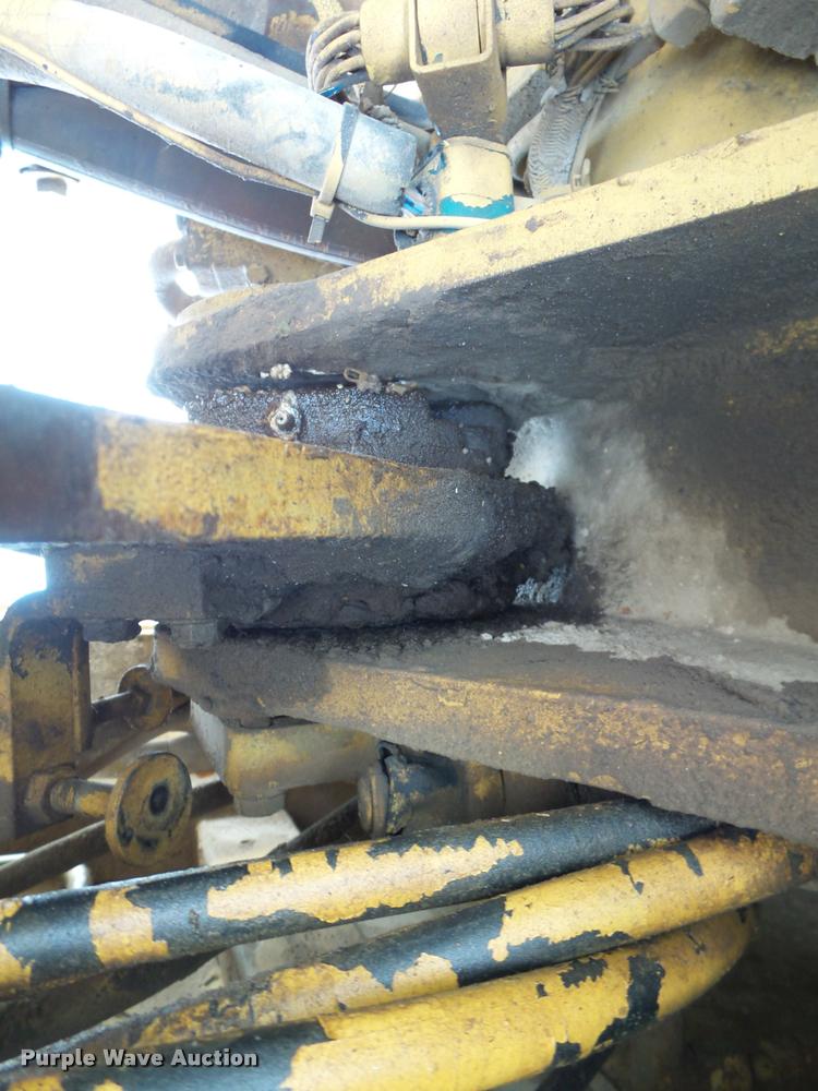 image for item DB4729 1989 Caterpillar 950E wheel loader