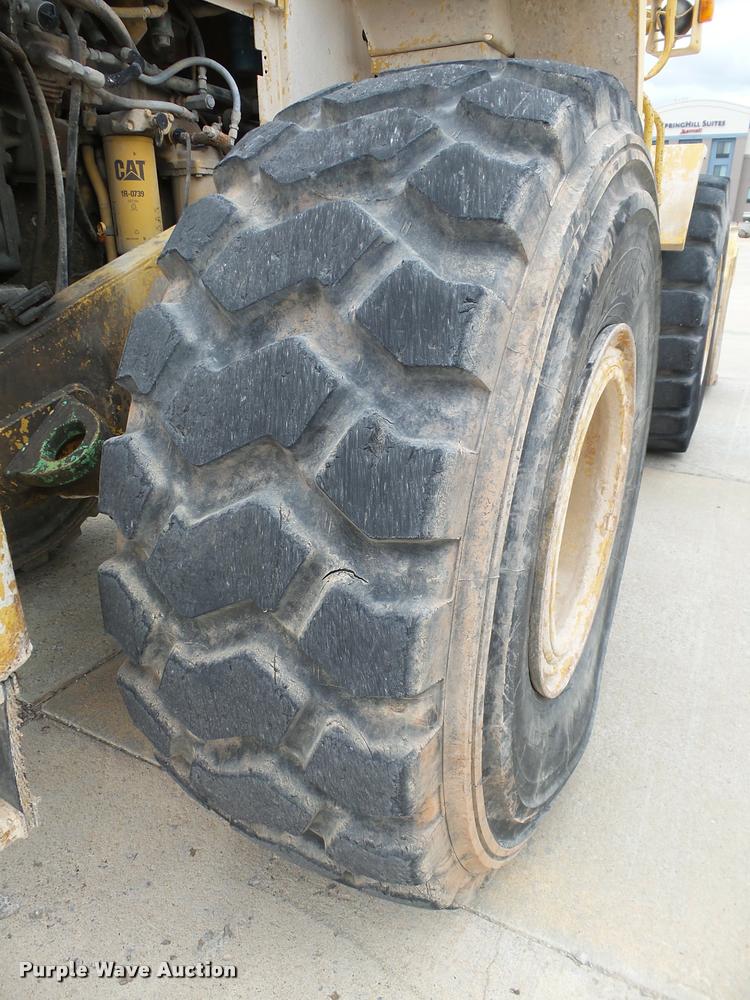 image for item DB4729 1989 Caterpillar 950E wheel loader