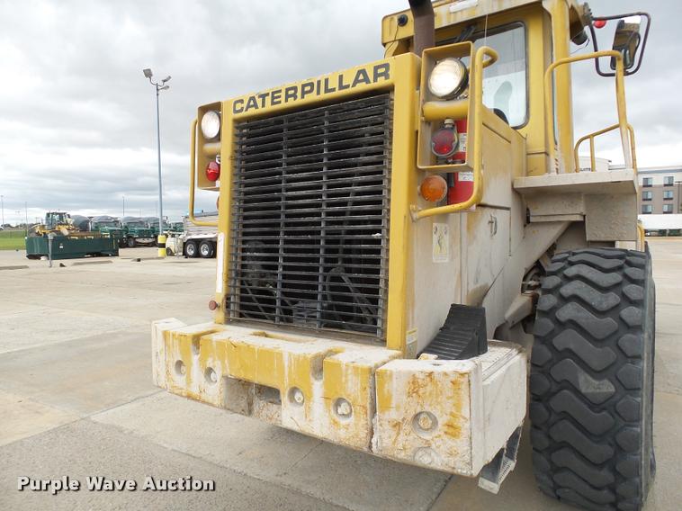 image for item DB4730 1987 Caterpillar 950B wheel loader