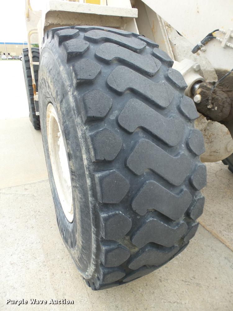 image for item DB4730 1987 Caterpillar 950B wheel loader