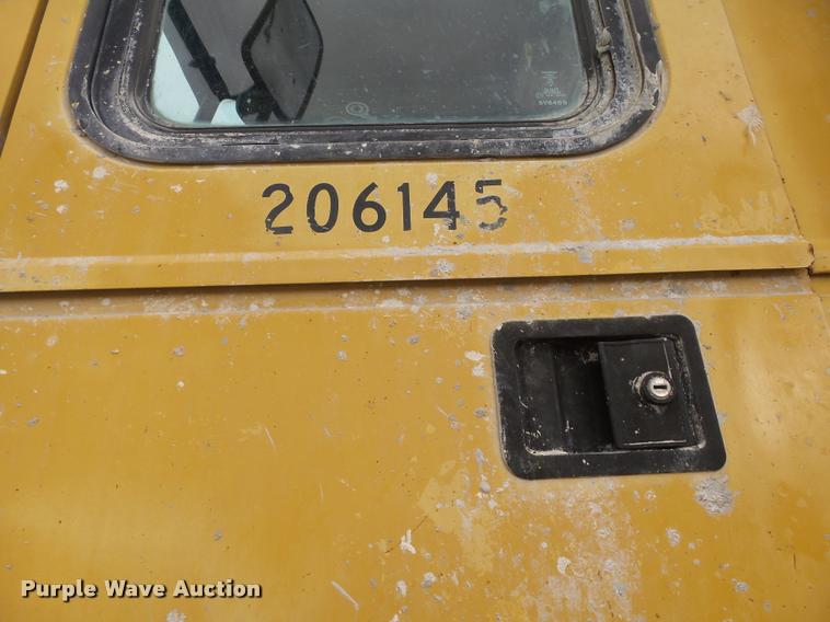 image for item DB4730 1987 Caterpillar 950B wheel loader