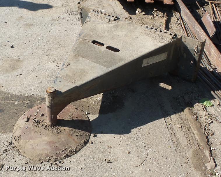 image for item DD9426 Skid steer scraper