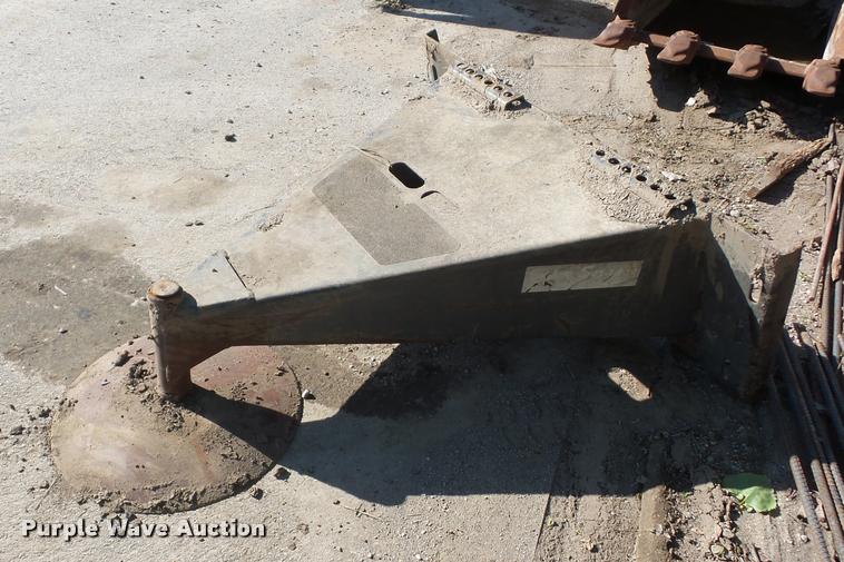 image for item DD9426 Skid steer scraper