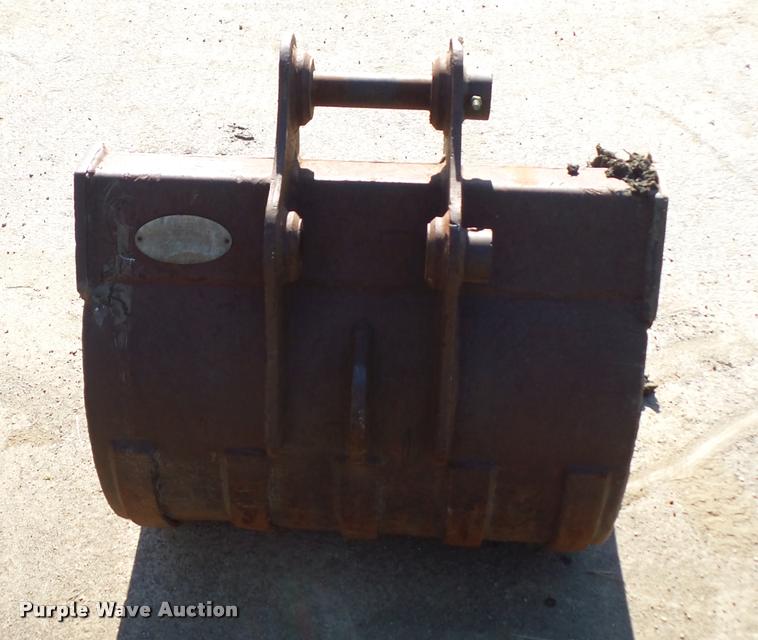 image for item DD9427 Excavator bucket