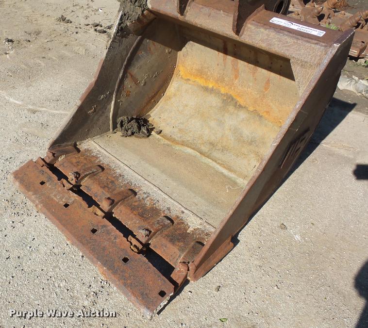 image for item DD9427 Excavator bucket
