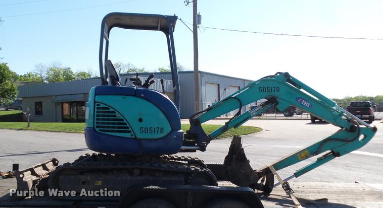 image for item DD9431 2004 IHI 30NX-2 compact excavator