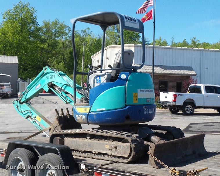 image for item DD9431 2004 IHI 30NX-2 compact excavator