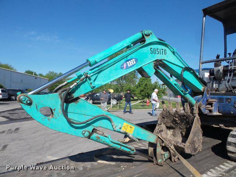 image for item DD9431 2004 IHI 30NX-2 compact excavator