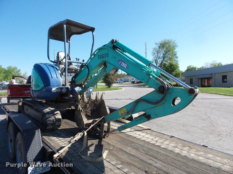 image for item DD9431 2004 IHI 30NX-2 compact excavator