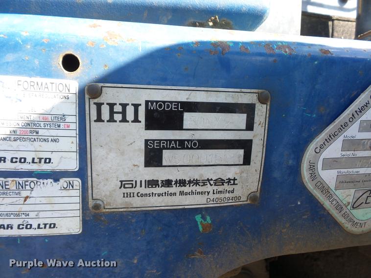 image for item DD9431 2004 IHI 30NX-2 compact excavator