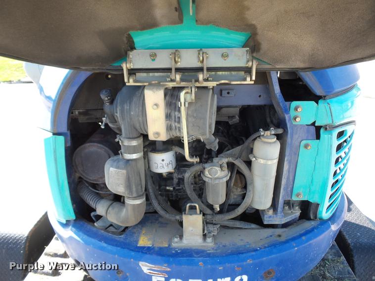 image for item DD9431 2004 IHI 30NX-2 compact excavator