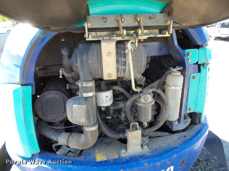 image for item DD9431 2004 IHI 30NX-2 compact excavator