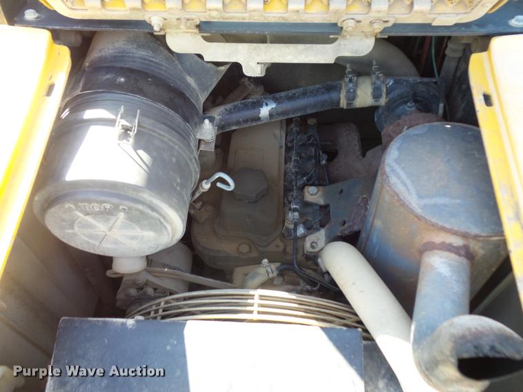 image for item DD9432 2000 John Deere 260 skid steer