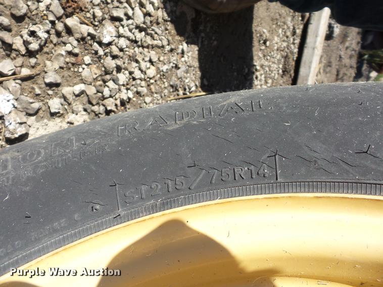 image for item DD9433 2001 Vermeer BC935 wood chipper