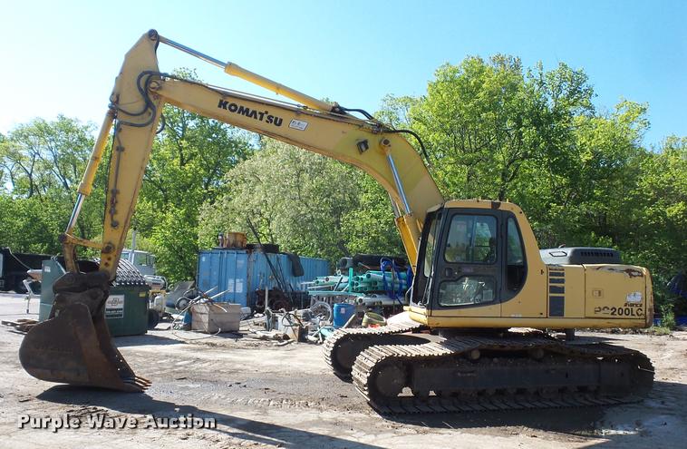 image for item DD9434 2001 Komatsu PC200LC excavator
