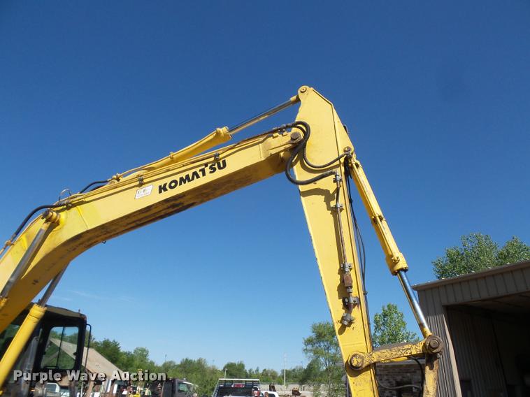 image for item DD9434 2001 Komatsu PC200LC excavator
