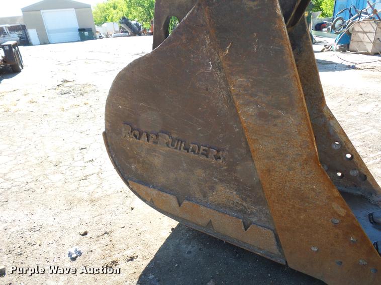 image for item DD9434 2001 Komatsu PC200LC excavator