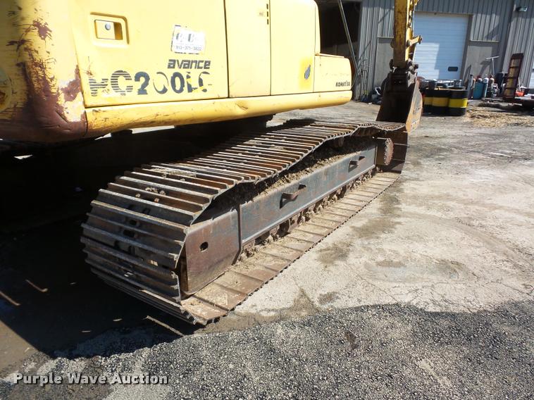 image for item DD9434 2001 Komatsu PC200LC excavator
