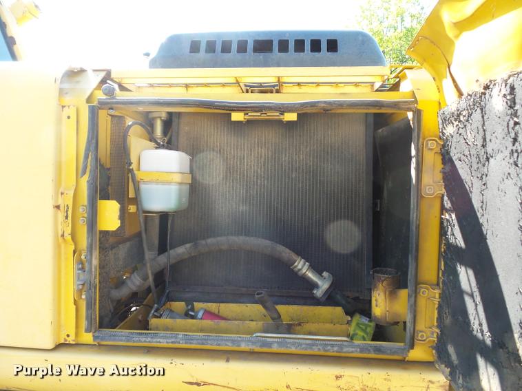 image for item DD9434 2001 Komatsu PC200LC excavator