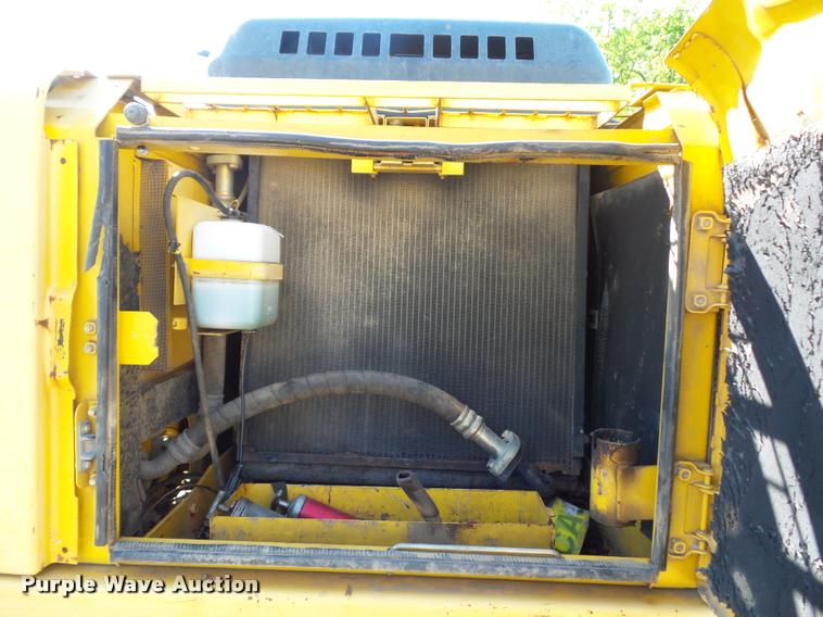 image for item DD9434 2001 Komatsu PC200LC excavator