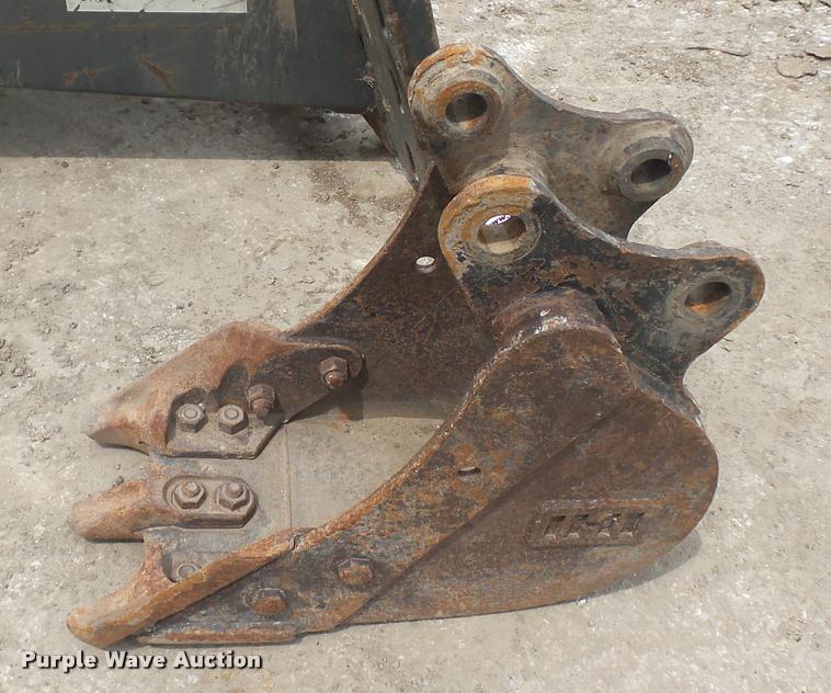 image for item DD9455 12"W excavator bucket