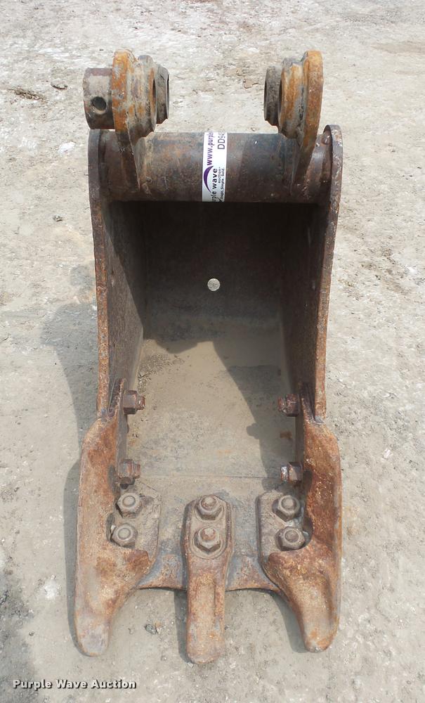 image for item DD9455 12"W excavator bucket