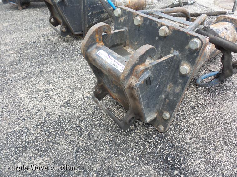 image for item DD9456 2015 Bobcat HB1180 hydraulic hammer