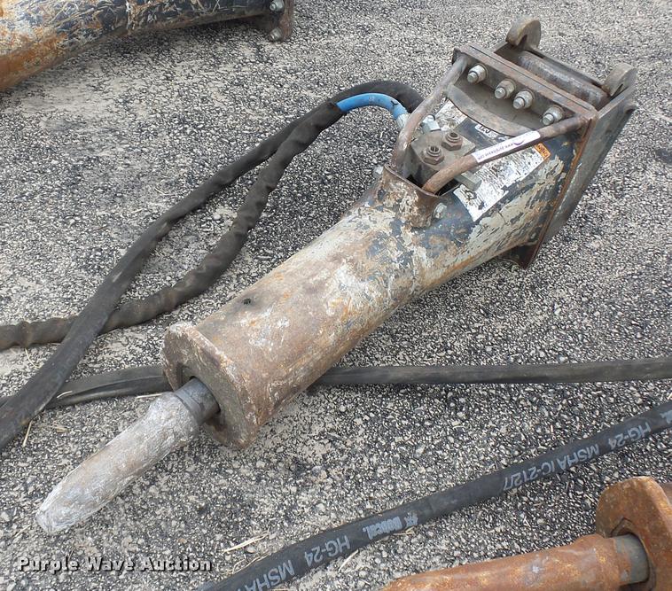 image for item DD9457 2014 Bobcat HB980 hydraulic hammer