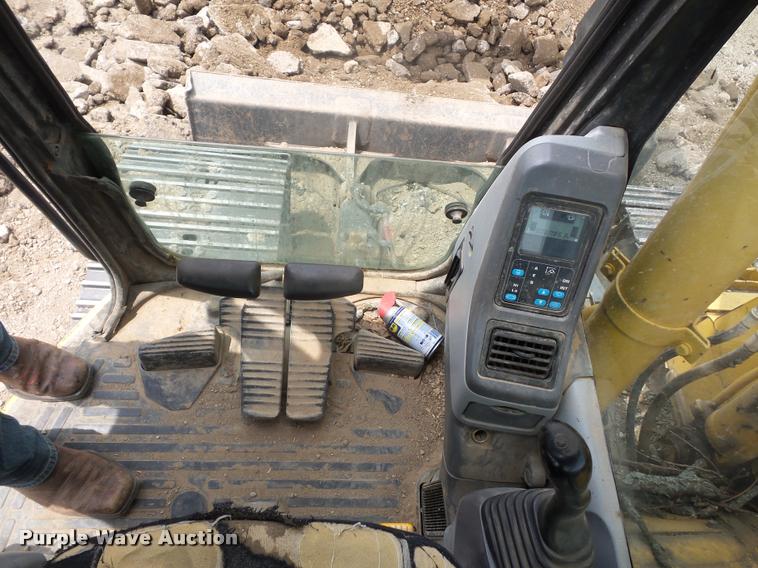 image for item DD9462 Komatsu PC138USLC excavator