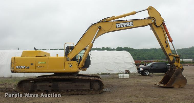 image for item DD9463 2005 John Deere 330C LC excavator